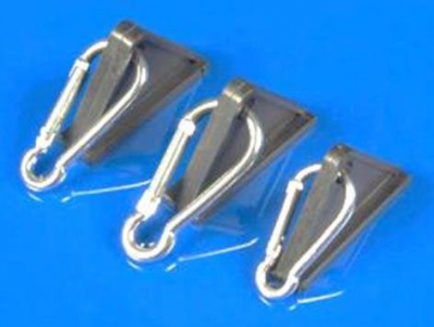 Móc treo dụng cụ